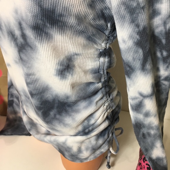 PINK VS WAFFLE KNIT TIE DYE RUCHED TIED SIDES TOP - Picture 4 of 7